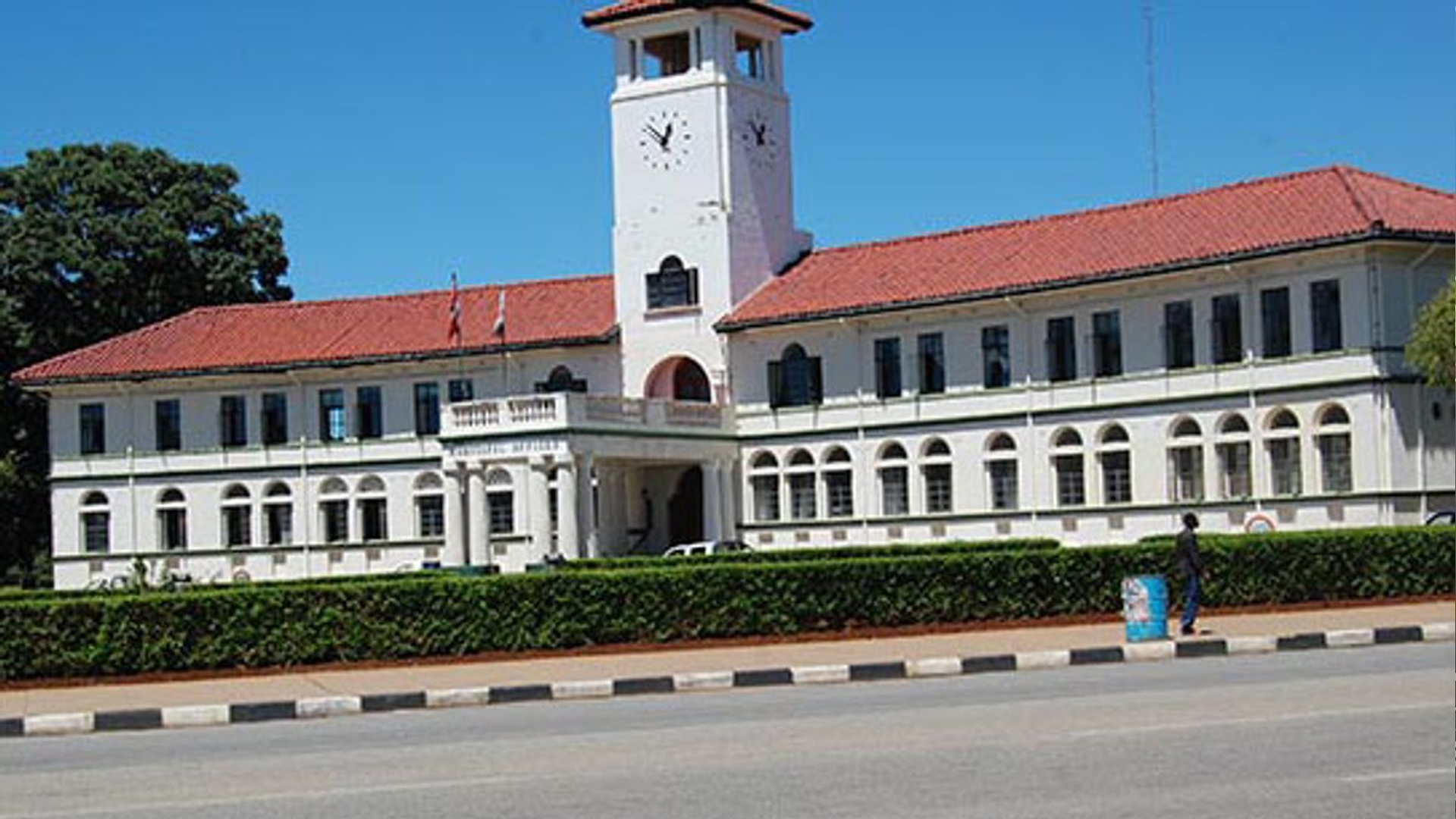 Gweru municipality donates to elderly, disabled