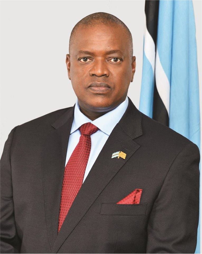 Masisi commends President Mnangagwa for embracing opposition parties