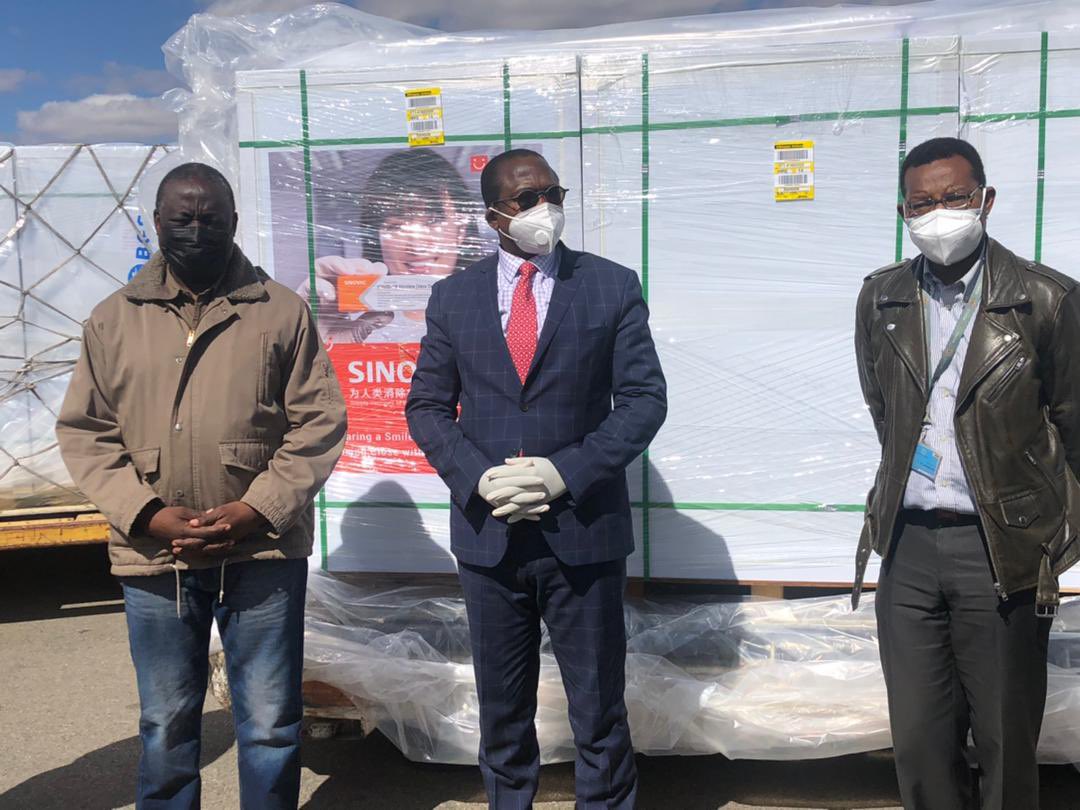 Mthuli recieving Covid vaccines at RG Mugabe airport