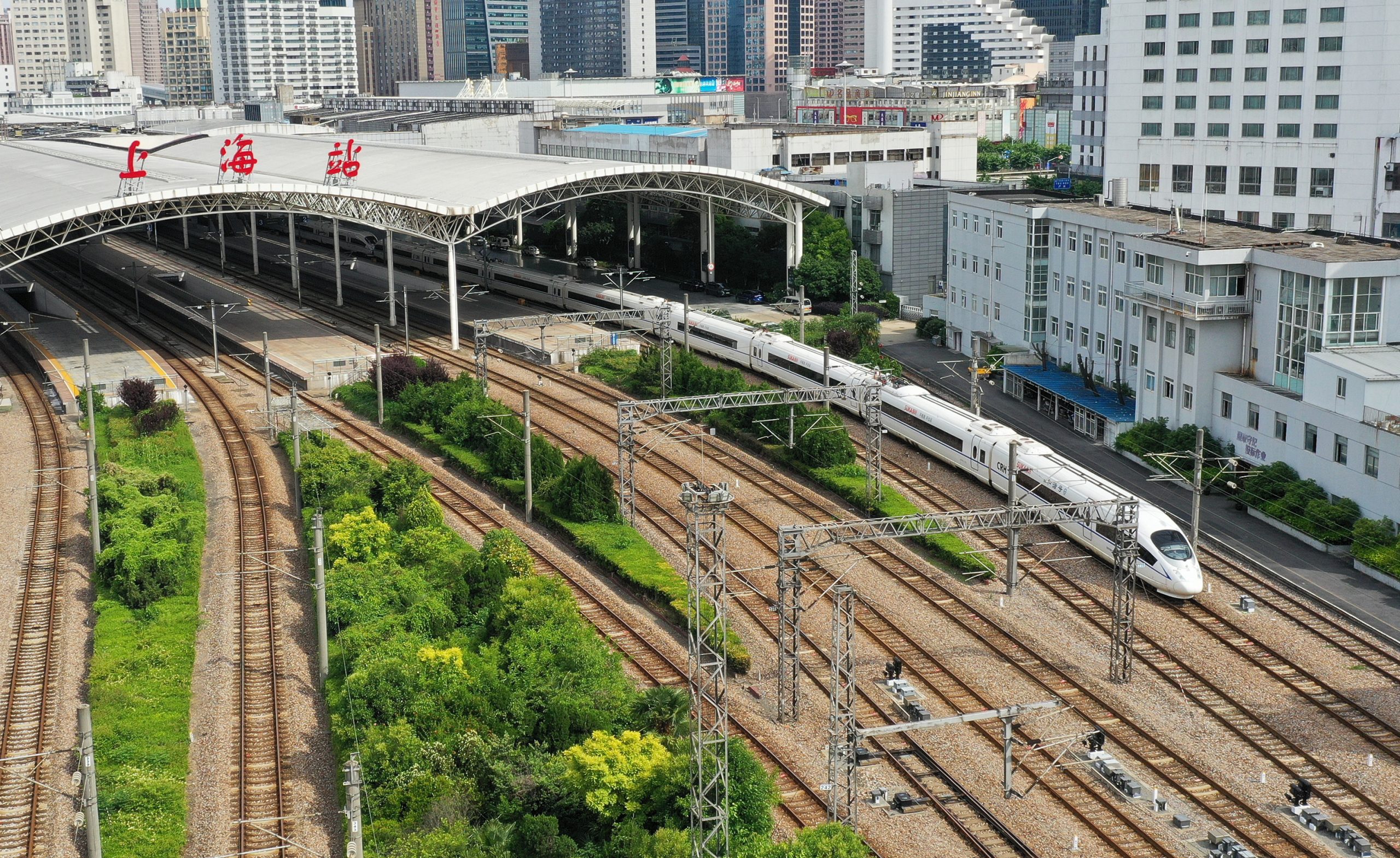 CHINA-SHANGHAI-COVID-19-BULLET TRAIN MAINTENANCE (CN)