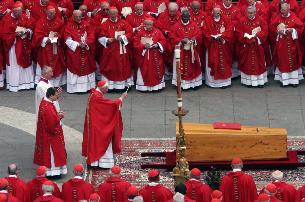 FILE FUNERAL POPE JOHN PAUL II