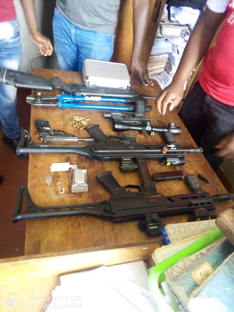 Times-Pic-Some of the recovered guns by police