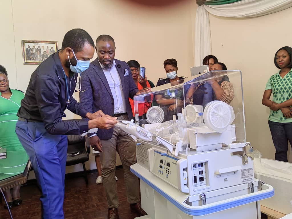 Nedbank donates incubators worth US$15 000 to UBH