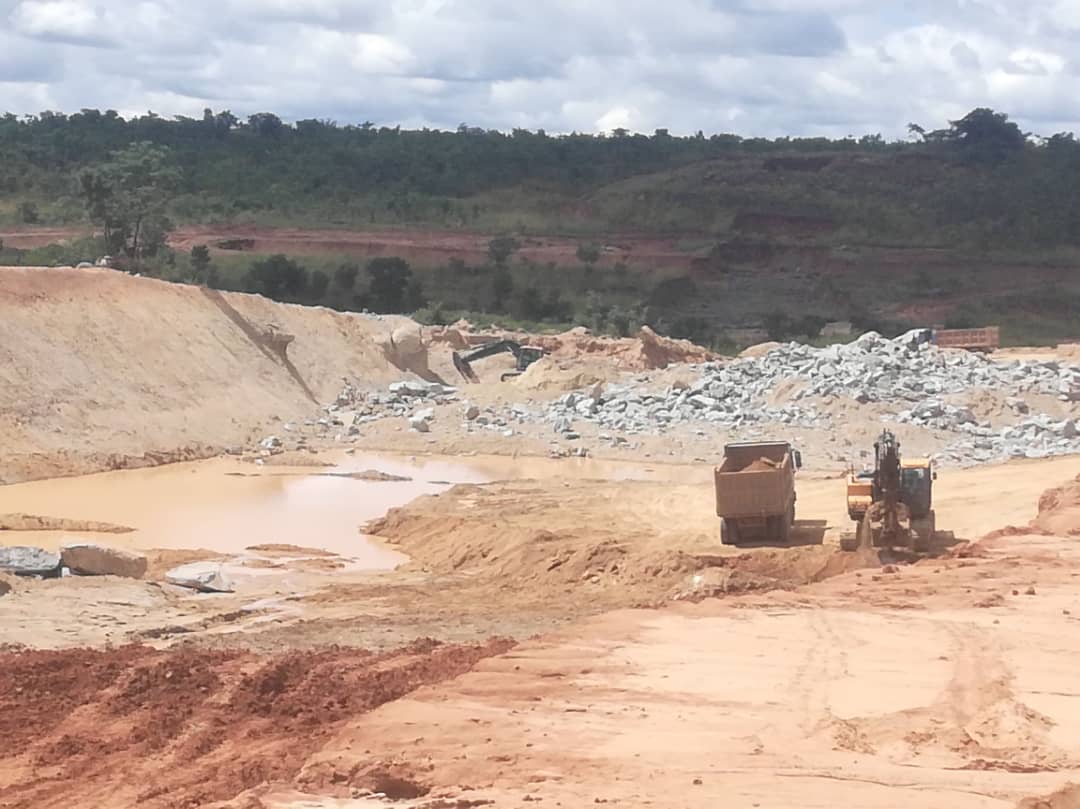 Kunzwi dam under construction