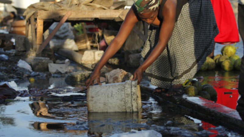 Cholera-is-caused-by-a-bacterium-Vibrio-cholerae-which-can-spread-through-the-water-supply-in-places-where-sanitation-and-hygiene-are-poor (2)