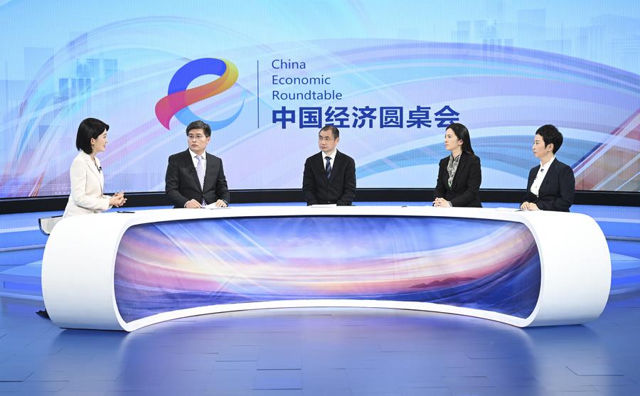 Xinhua Headlines: China stimulates domestic demand to strengthen economic upturn