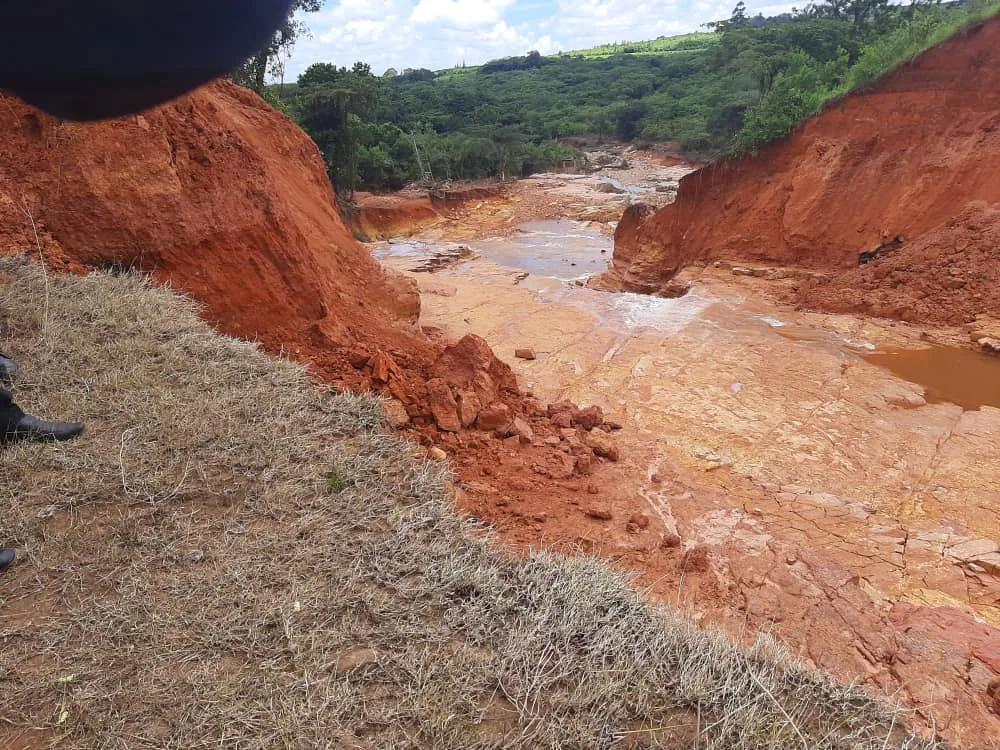 Dam-Collapase-1