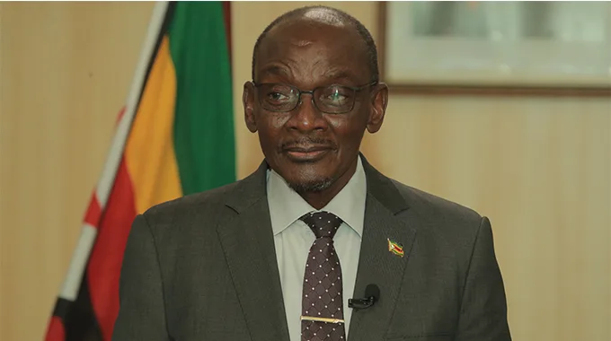 Kembo-Mohadi (1)