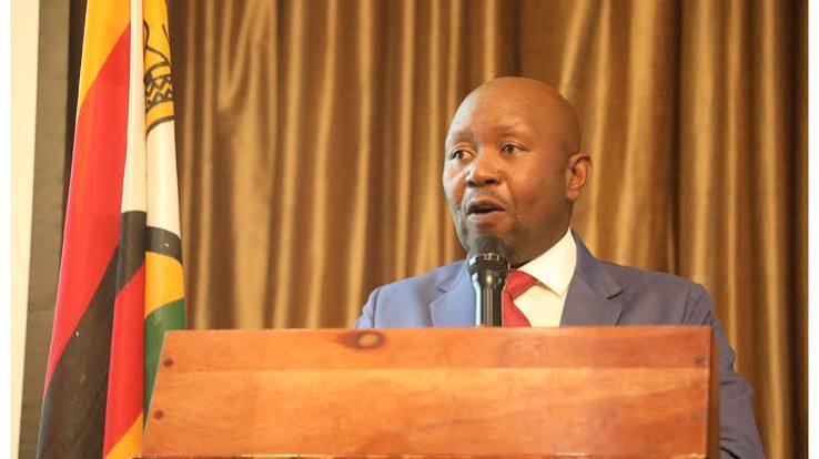 Dr Aspect Maunganidze